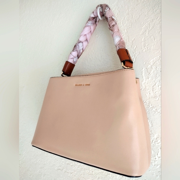 Charles & Keith Scarf Wrapped Handle Handbag - Picture 4 of 12